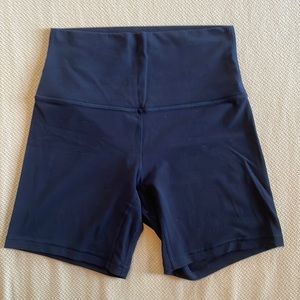 Lululemon Align High Rise 6”